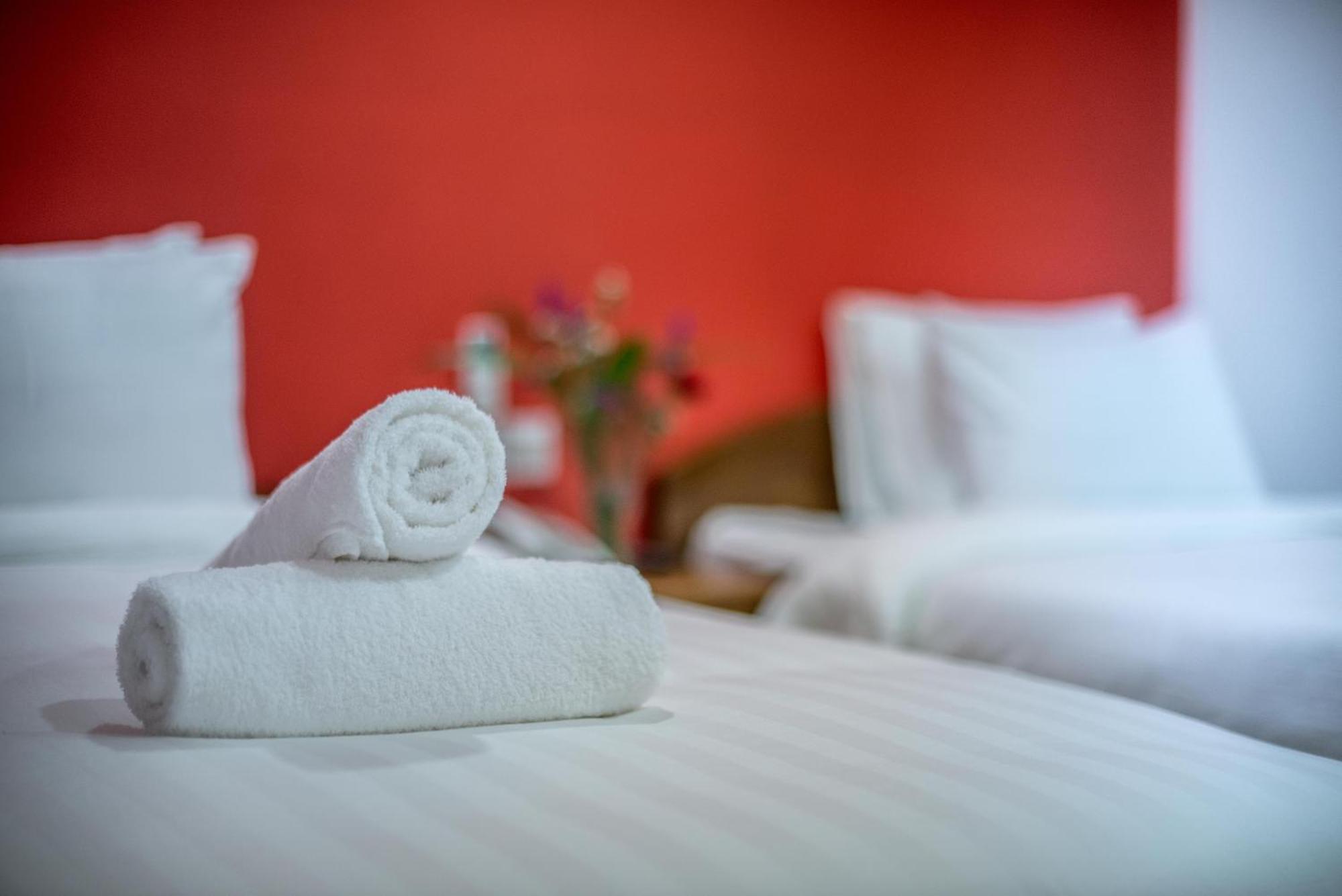 Golden Citadel Hotel Siem Reap Phòng bức ảnh
